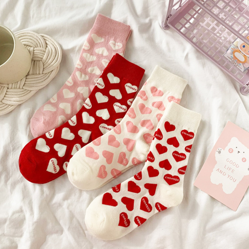TEMU 4 Pairs Heart-shaped Printed Couple Socks Comfortable And Breathable, Fabric, Versatile For Daily Use, Hand Wash Or