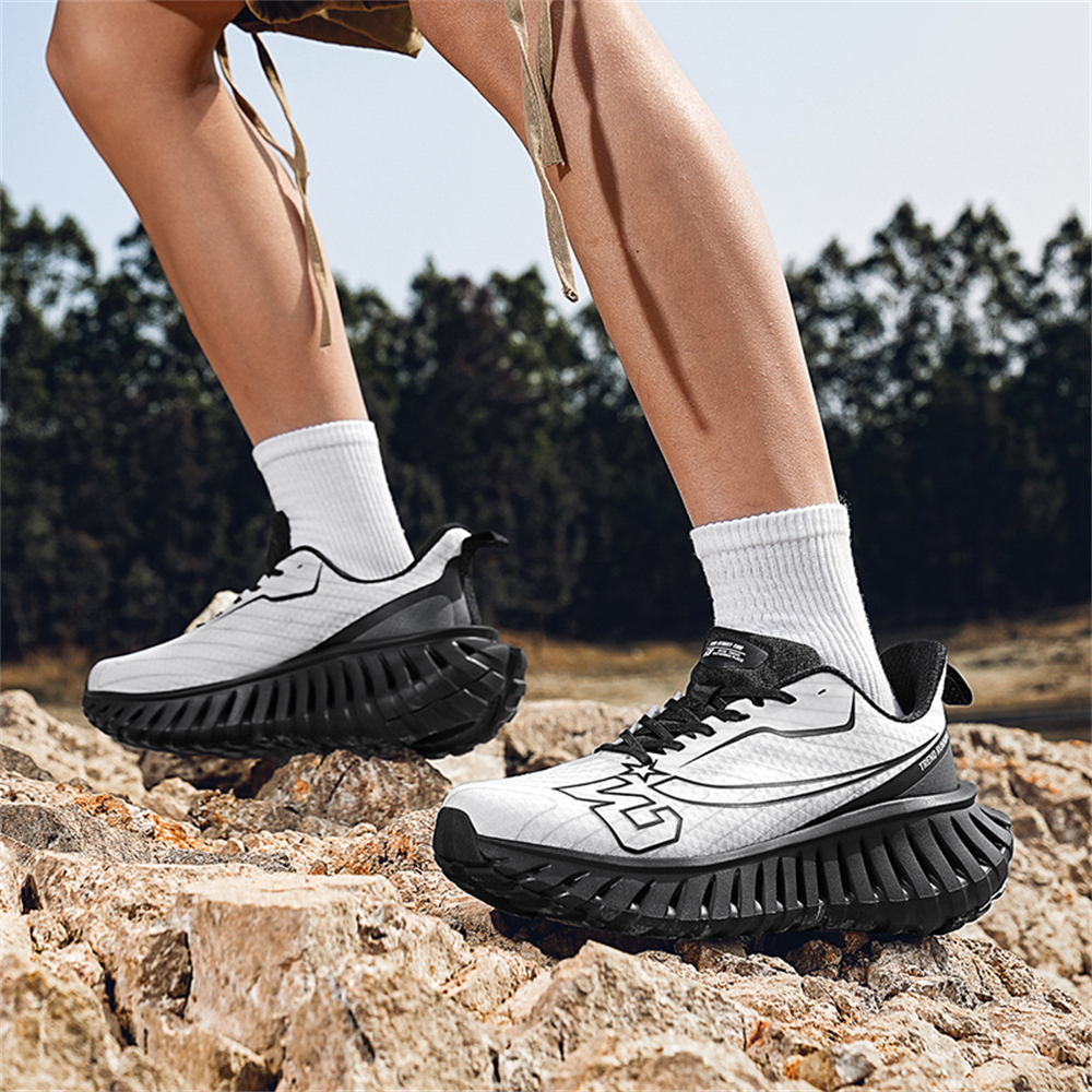 Carbon Plate Technology - Men's Road Running Shoes, Thick-Soled Casual Sneakers for Men, Comfortable and Breathable Fabric Upper, Cushioning and Shock-Absorbing MD Midsole, Slip-Resistant and Wear-Resistant Rubber Outsole, Low-Top Lace-Up Closure