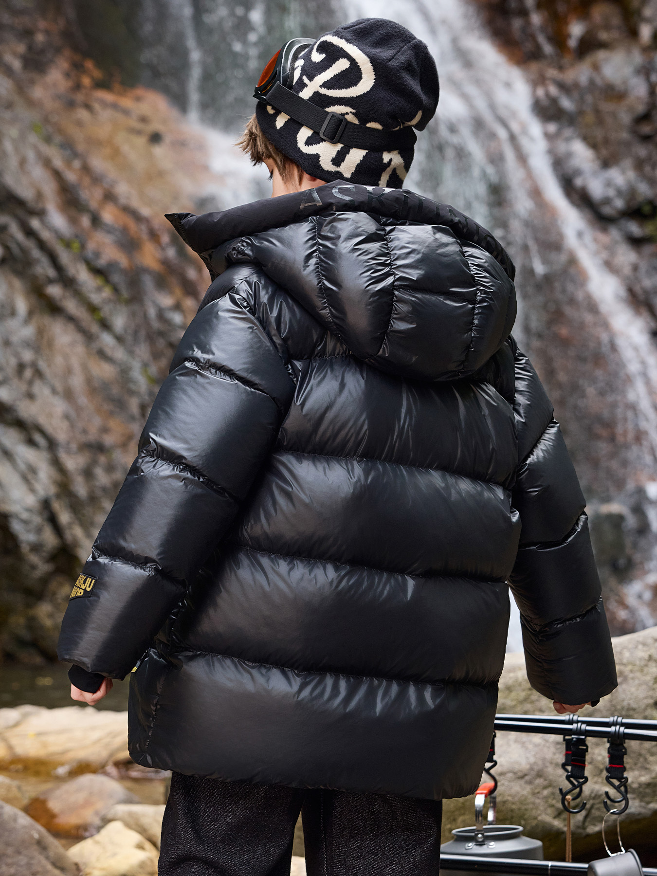 ASK JUNIOR Boys' Thick Heat Retention Warm Reflective Down Jacket | Duck Down Filled, Hooded, Casual Style, Zipper Detail, Long Sleeve.