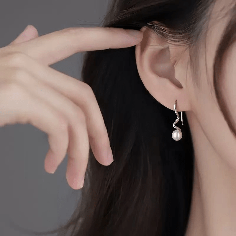 Women's 925 Silver Imitation Pearl Wavy Hook Earrings
