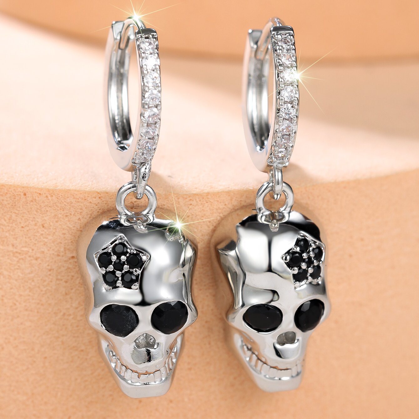 TEMU A Pair Of Women's Dangling Skull Earrings Set With Black Synthetic Synthetic Zirconia, Halloween. Featuring A Stylish, Simple, , Exquisite, And