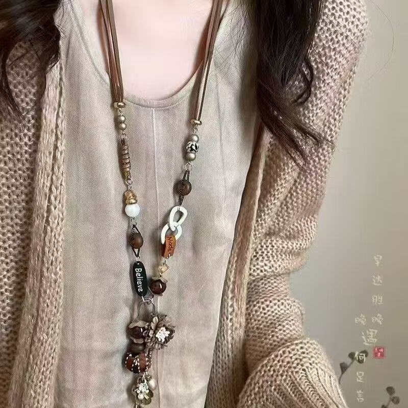 TEMU 1pc Bohemian Fashion Vintage Necklace For Women, Ethnic Style Clothing With Pendant, Multi-pendant Neck Chain, Versatile Necklace, Holiday Gift