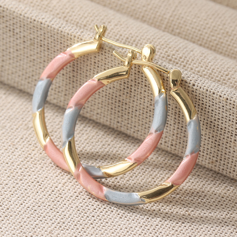 E-shop 1 Paar Dreifarbige Ohrringe im Modischen Einfachen Stil, Elegante Damenaccessoires, Ideal für den den Urlaub, Das Perfekte Geschenk für Sie