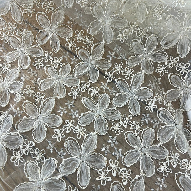 TEMU 1pc Tissu Brodé 3D, Tissu d'Artisanat Spécial Créateur, Pré-coupé 0.5 Yard, 100Gsm, Largeur 51Pouces/130Cm, pour Couture de Vêtements, Chapeaux,