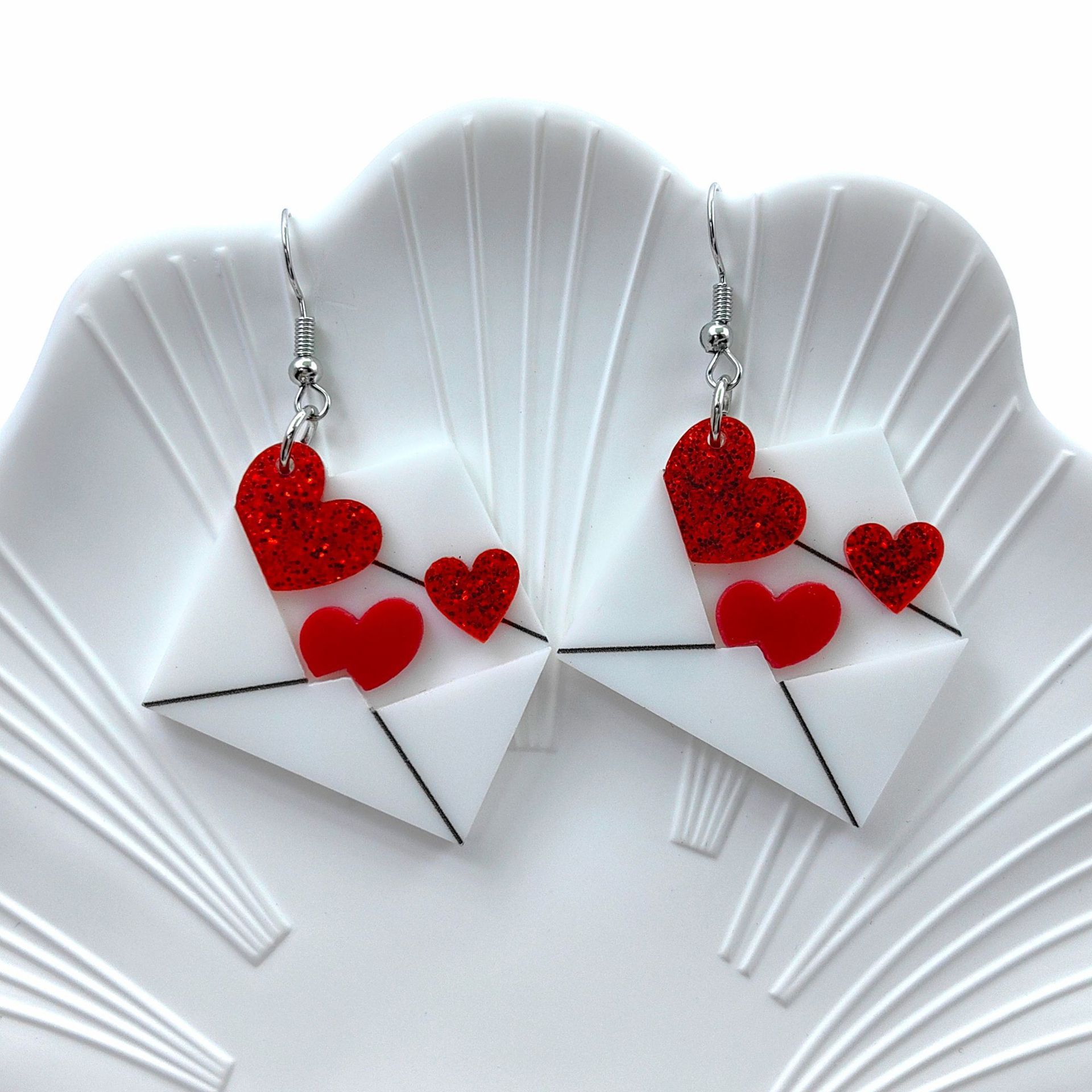 TEMU A Pair Gift Valentine's Day Acrylic Love Envelope Pendant Earrings Earring Jewelry