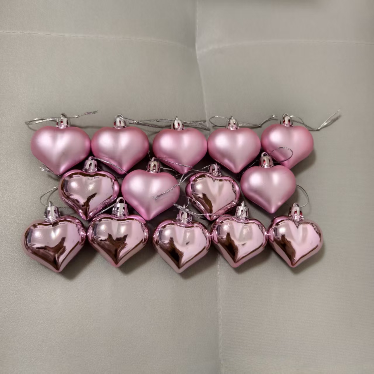 Image of 14pcs Pink Heart-shaped Decorations, Décor Ornaments, Pink Heart Set, Suitable For Home, Office Decoration, Parties, Weddings, Halloween, Christmas, Easter Decor, Valentine's Day Gift