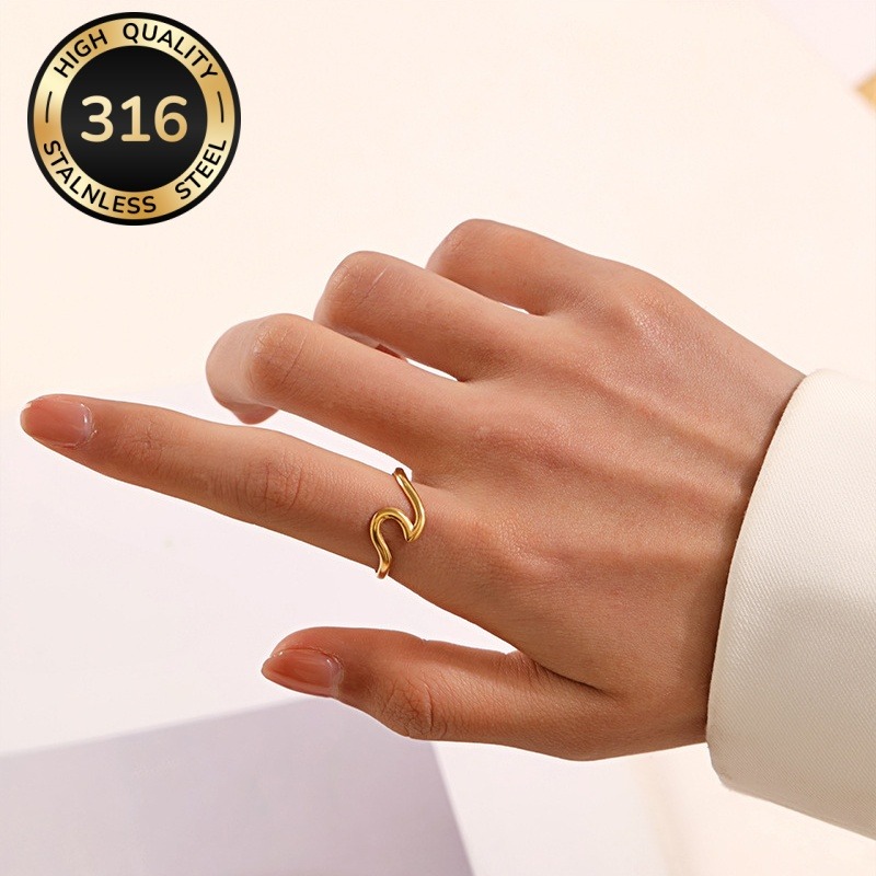Hypoallergenic Golden Stainless Steel Open Ring with Wavy Curve