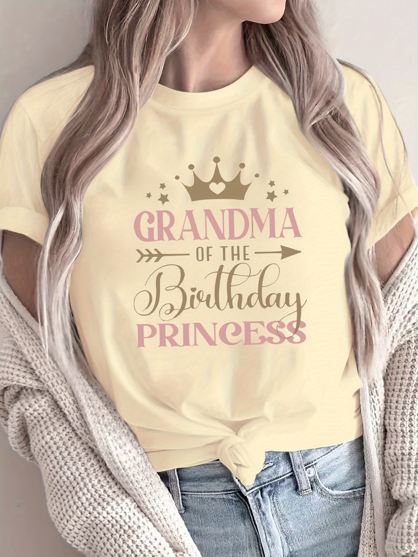 camiseta casual feminina de     com   redonda - top leve para verão e   com   princesa do aniversário   em  , rosa  , lavável na máquina,   regular para celebrações de aniversários e   familiares, camisas e blusas confortáveis