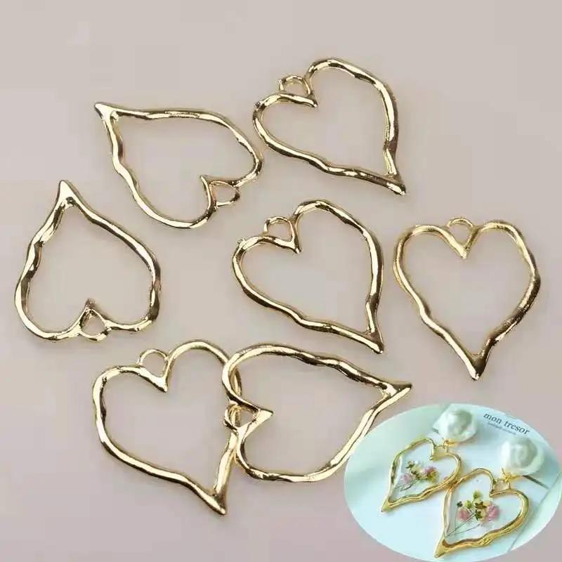 

4pcs/set Alloy Hollow Hearts Charms, 37x30mm, Personality Design, Diy Fashion Jewelry Earrings Making Accessories, Pendant Craft Supplies