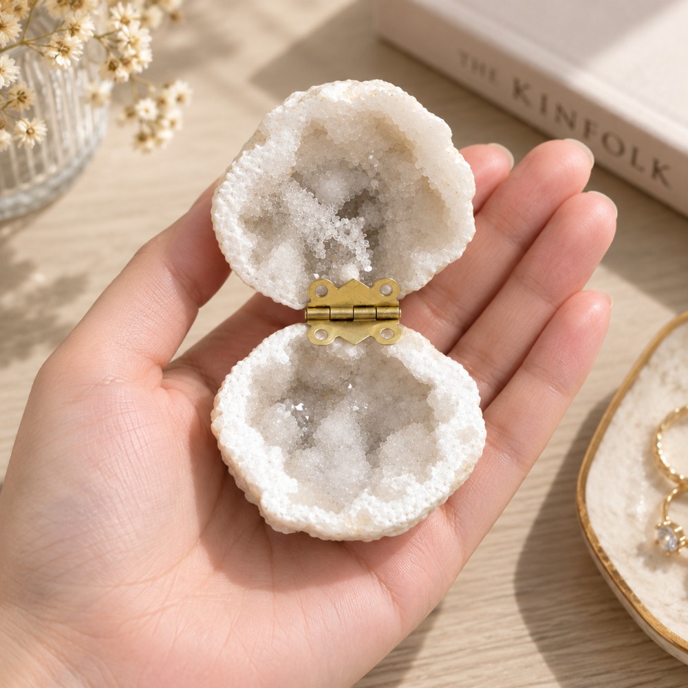 TEMU Crystal Geode Jewelry Box, Small Handmade Crystal Jewelry Storage Box, Mineral Ring And Earring Storage Box, Unique Decorative Keepsake Box.