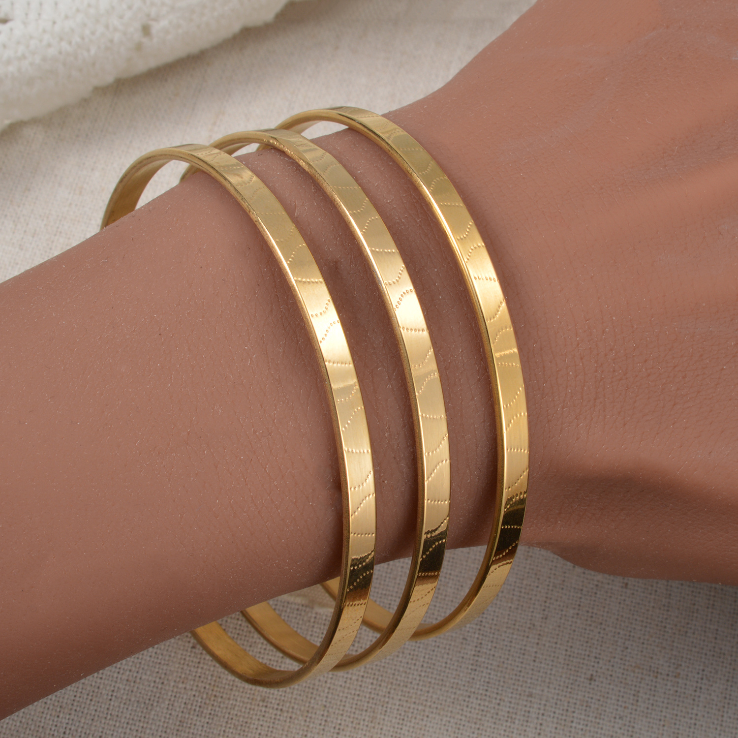 3pcs 18K Golden Plated Stainless Steel Slim Bangle Bracelet Set