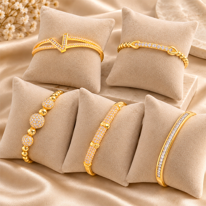 Women's Versatile 5pcs Wrist Set, Minimalist Metal Silhouettes