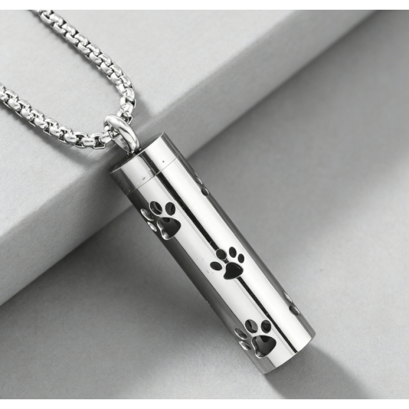 Women's Essential Oil Necklace Stainless Steel Aromatherapy Pendant