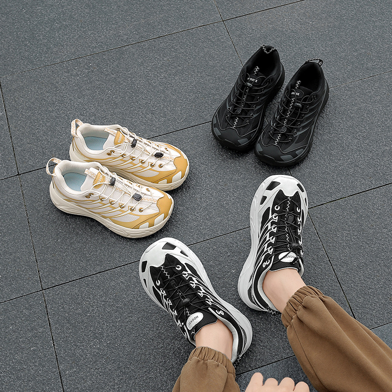 Men's Wide-Toe Colorblock Platform Sneakers with Elastic Laces