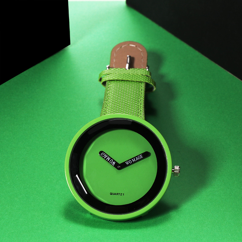 Trendy Minimalist Quartz Watch For Women, Featuring An Elegant Two- With Hour And Minute Hands. A Cute And Easy Wristwatch Not