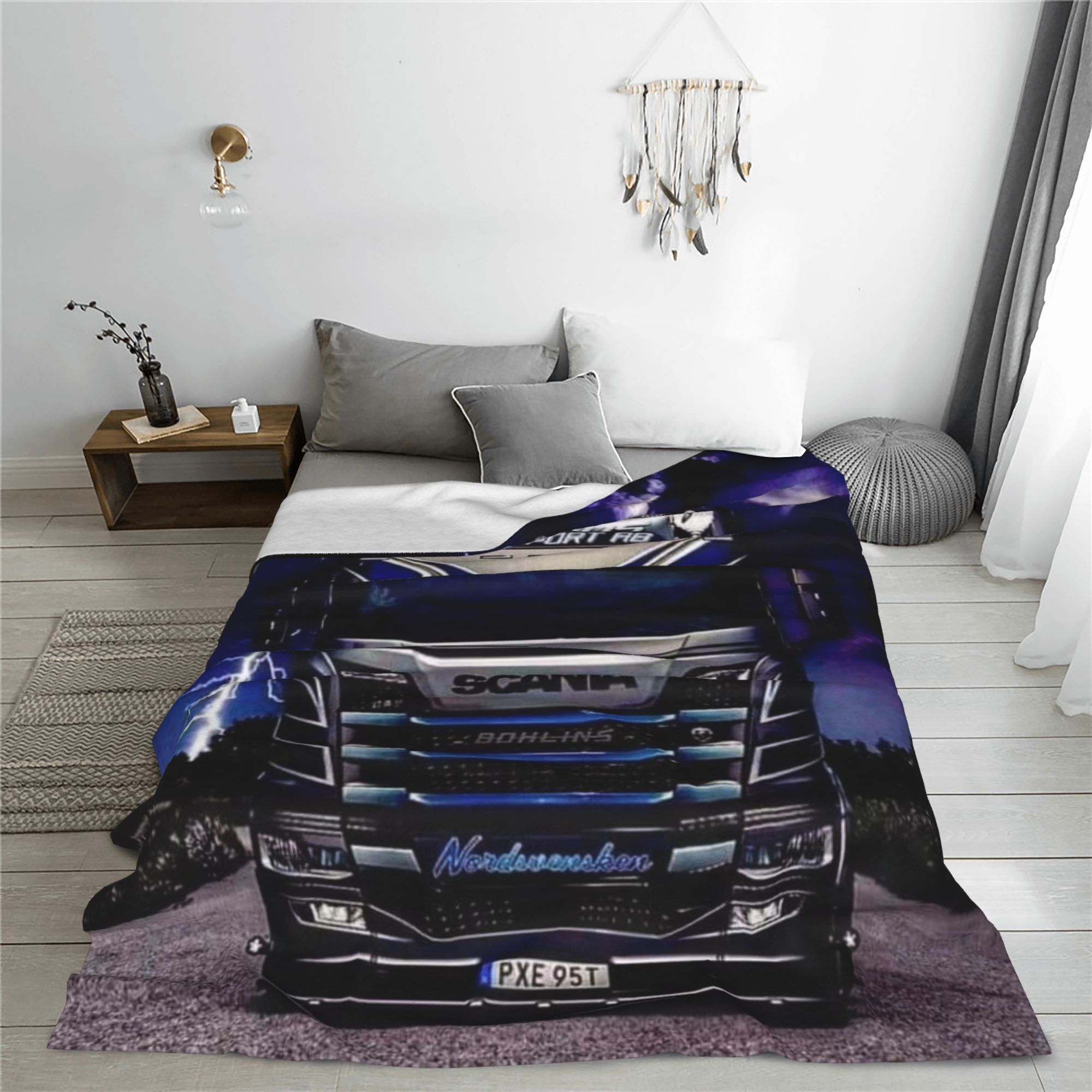 

Scandinavian Truck-themed Flannel Throw Blanket - Cozy For Couch, Bed, Picnic & Gifts