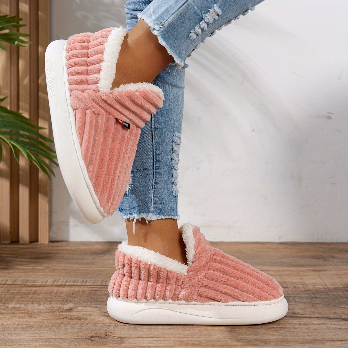 chaussures dintérieur dhiver pour femmes à semelle épaisse et doublure en peluche, style nouveau transfrontalier, chaussons pour hommes avec talon, chaussures pour femmes Détails du produit 25