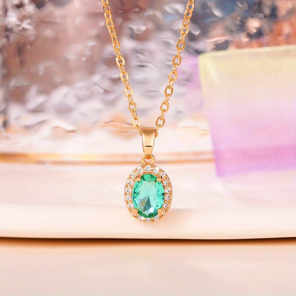 Image of Fashion Retro Inlay Green Zirconia Oval Pendant Necklace For Women Banquet Elegant Temperament Necklace Jewelry Anniversary Gift