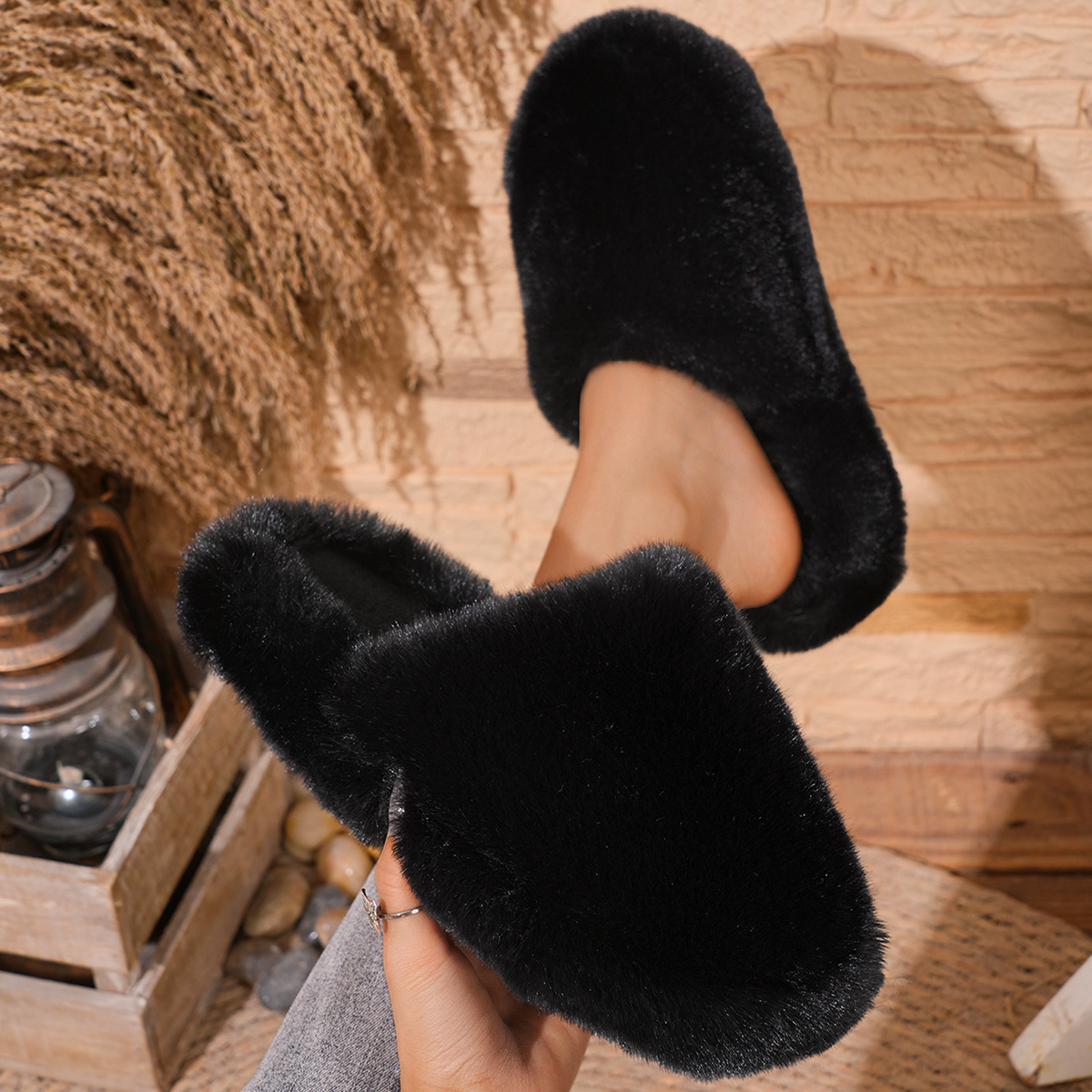TEMU Kpyq Women's Minimalist Solid Black Plush Slippers - Slip- Round Toe House Shoes With Soft Sole & Sole Suitable For - /outdoor Wear, Warm Cozy