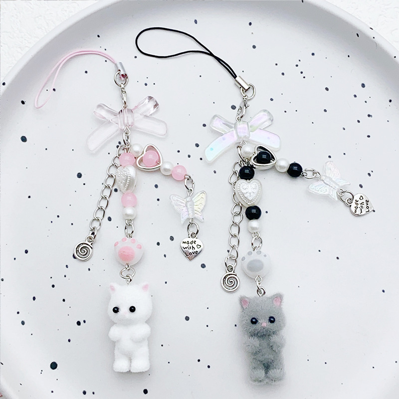 

Handmade Cute Plush Cat Phone Charm With Bowknot, Beaded Animal Pendant In Metal Material