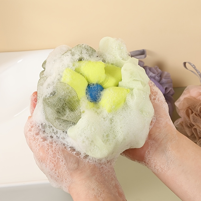 2pcs Set: Bath Ball & Heart-Shaped Hook, Floral Bath Flower