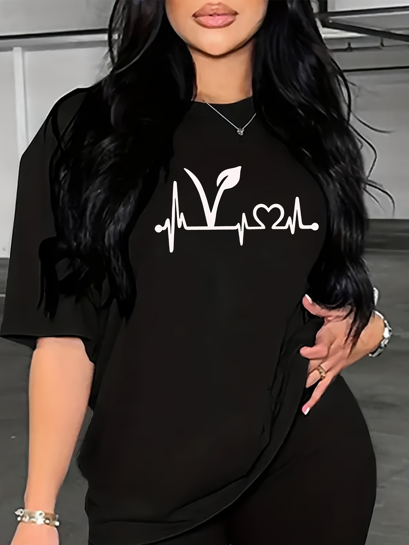 Philippines Top 10 Women's Clothing Stores Leaf Print T-shirt