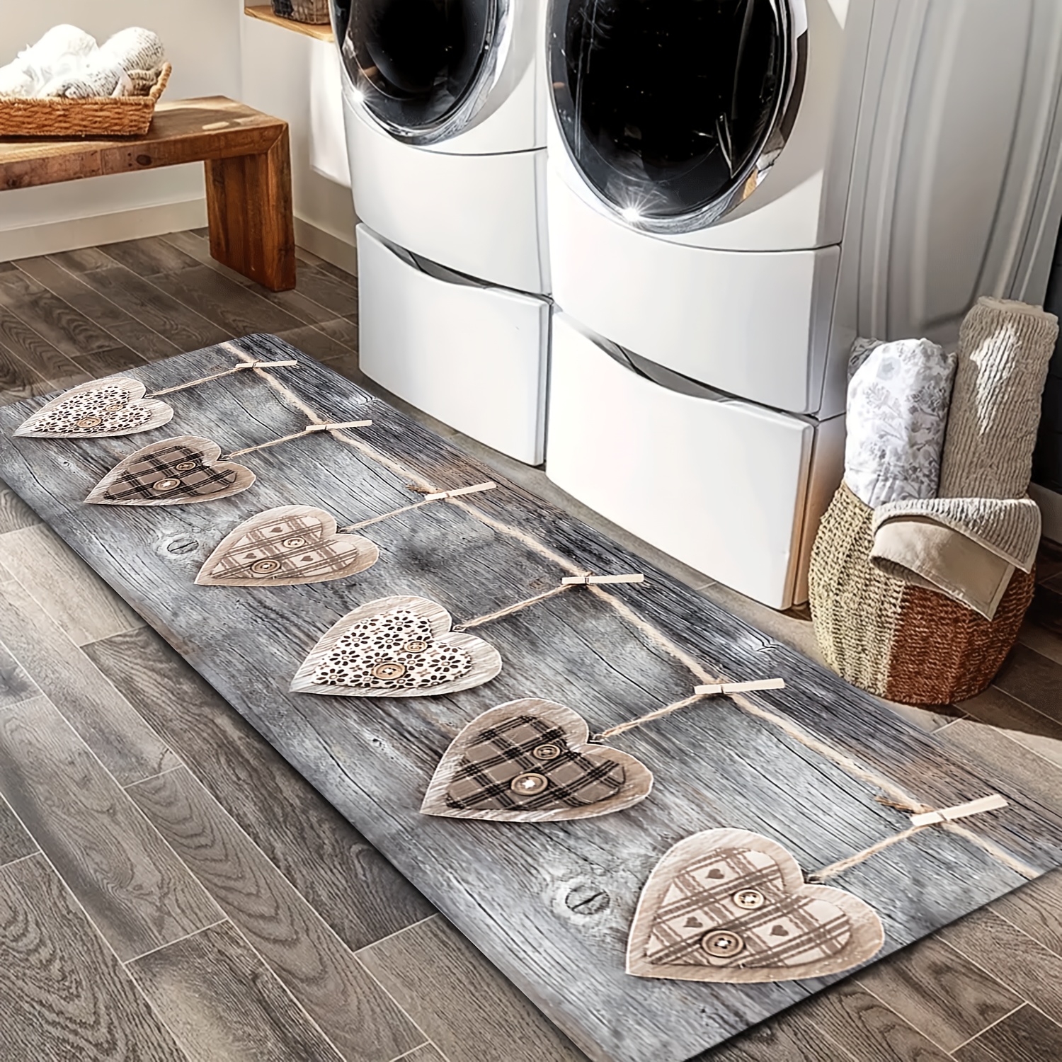 TEMU A High-end Flannel Runner Rug With A Rustic Wood Grain Heart-shaped Print, Machine Washable For Home Decor, Suitable For Galleries, Hotels, ,