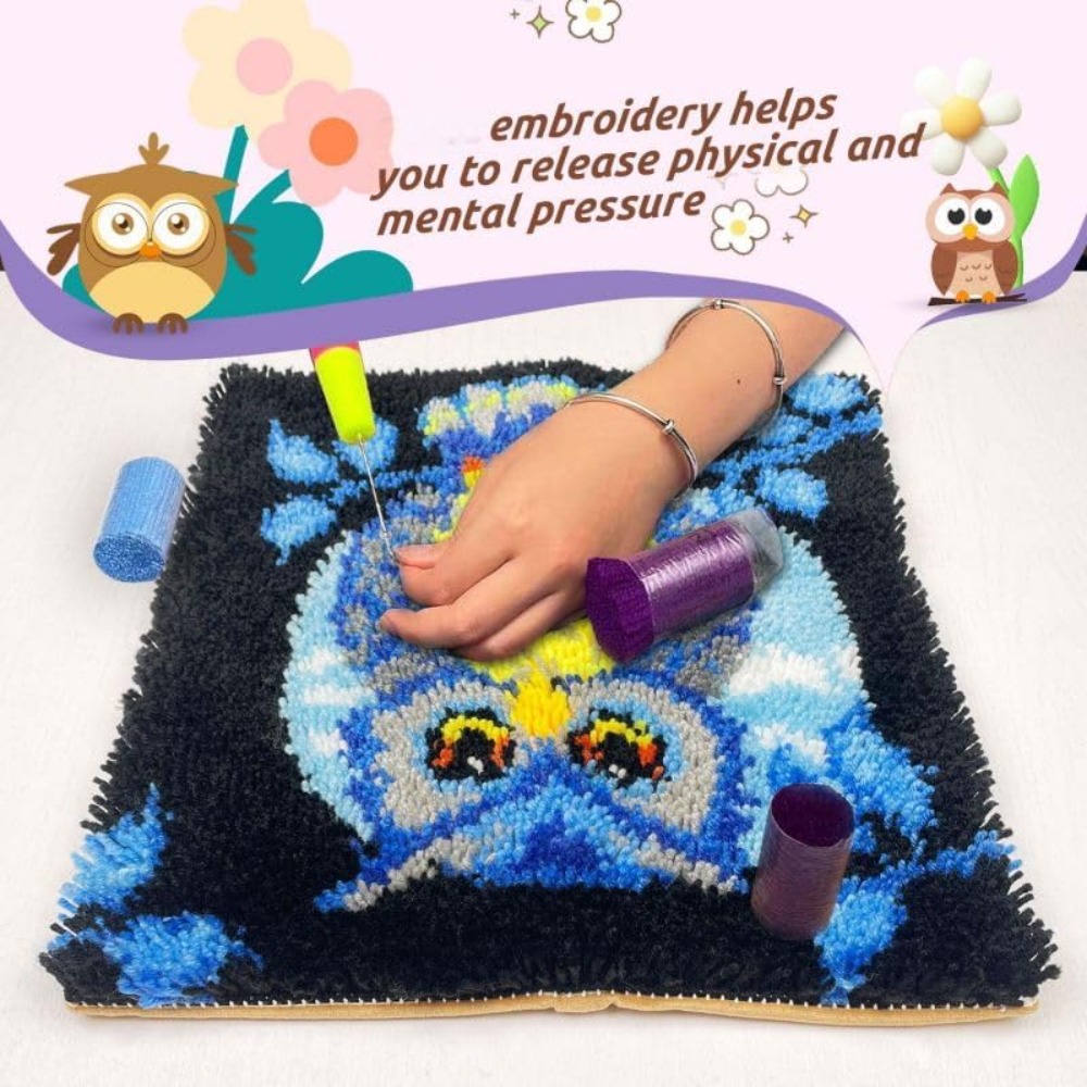 Latch Hook Pillow Kit with Pattern Printed Canvas