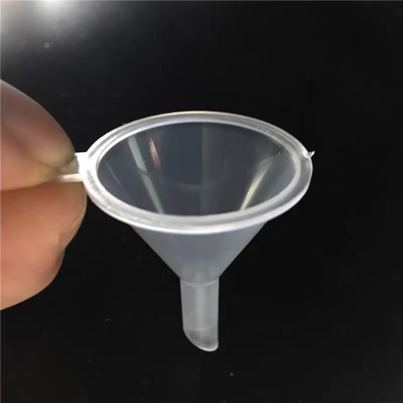 3 vnt. Plastikinės mini pučiai kvepalams ir esencinių aliejų pernešimui - lengvai valdomi, be maisto kontaktų, idealiai tinka dėl dėlių ir butelių atkūrimo, kvepalų pernešimas | Praktiškas dizainas | Patvarus plastikas