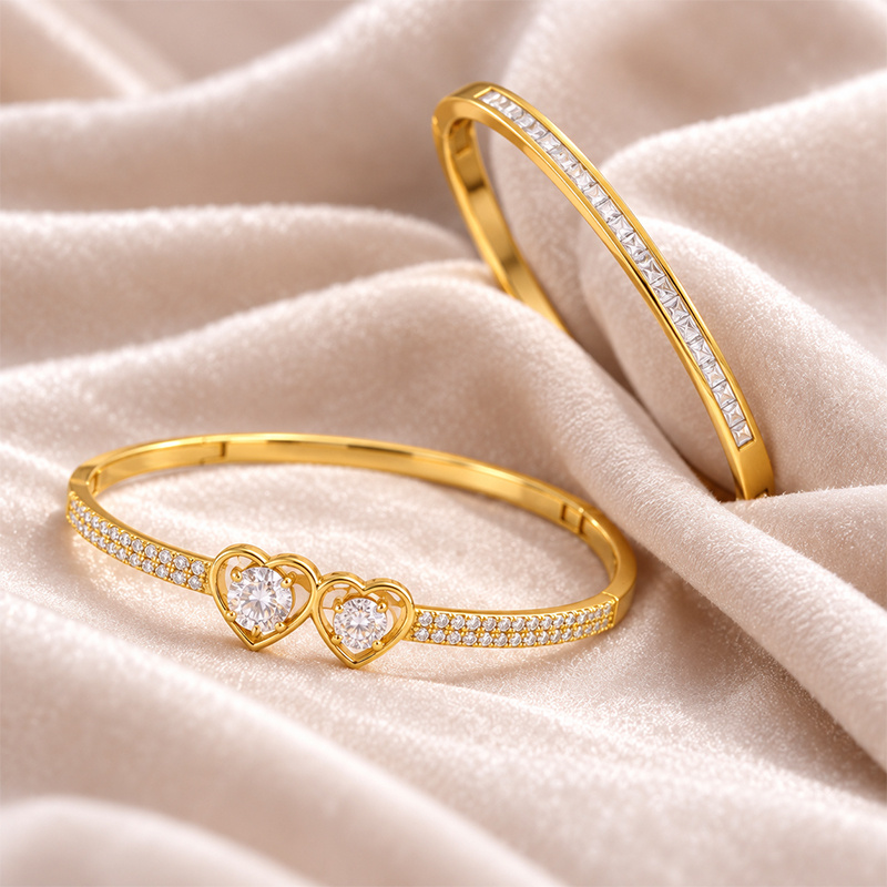 Heart-Inspired Bangle Combo, Eye-Catching Design