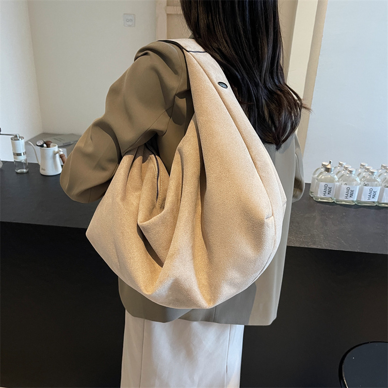 Casual And Relaxed Large-capacity Bag For Women, 2026 New Autumn And Winter Commuter Shoulder Bag, Suede Tote Bag