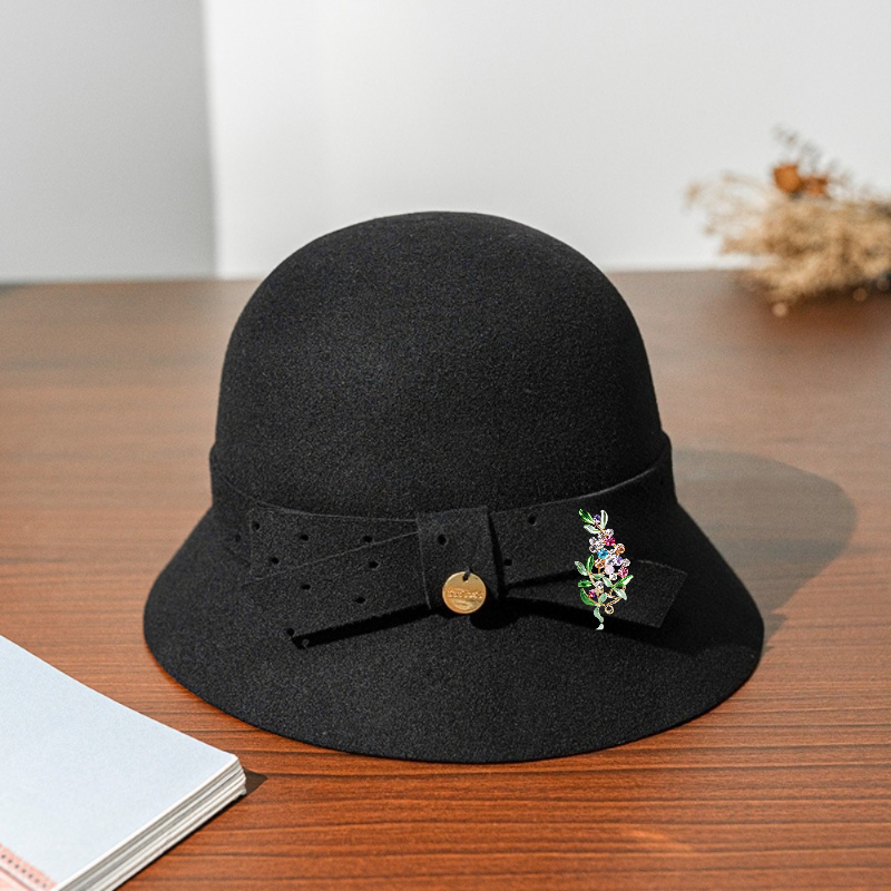 Image of Romantic Literature And Art Color Rhinestone Flower Brooch Female Elegant Temperament Coat Pin Brooch Additions