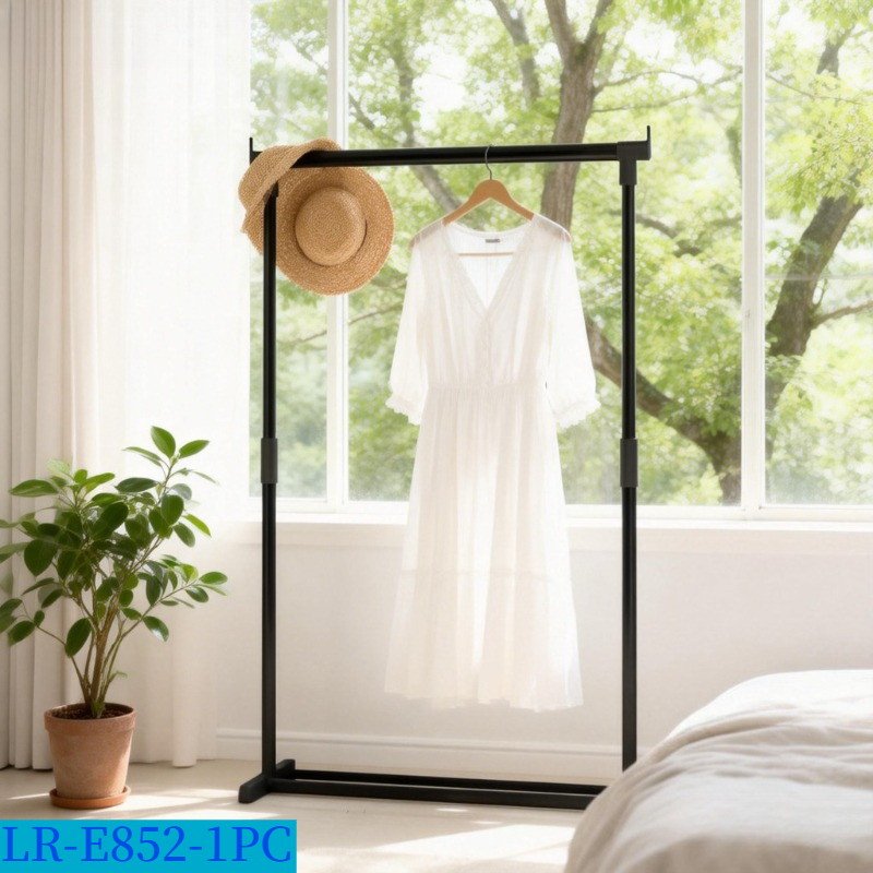 A Multifunctional Indoor/Outdoor Clothes Rack That Saves Space, Suitable for Living Rooms, Laundry Rooms, Balconies, And Changing Rooms