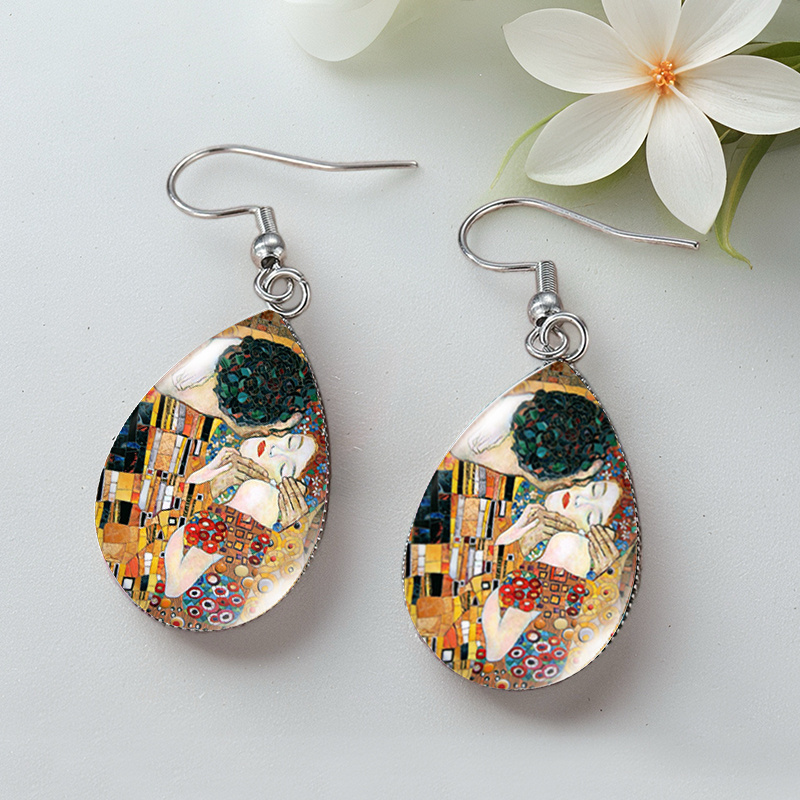TEMU A Pair Of Handmade Glass Drop Earrings Featuring A Kiss Oil Painting Design, Perfect As A Gift, Without Battery