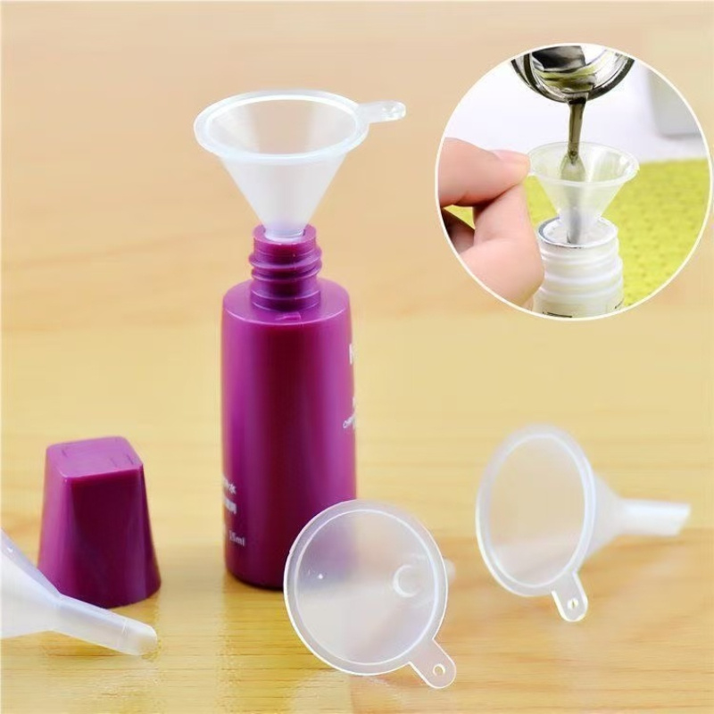 3 vnt. Plastikinės mini pučiai kvepalams ir esencinių aliejų pernešimui - lengvai valdomi, be maisto kontaktų, idealiai tinka dėl dėlių ir butelių atkūrimo, kvepalų pernešimas | Praktiškas dizainas | Patvarus plastikas