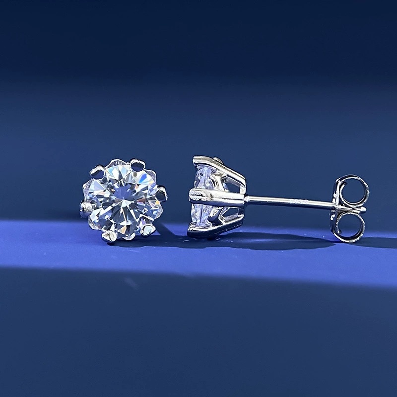 Stylish White Moissanite Snowflake Stud Earrings in 925 Silver