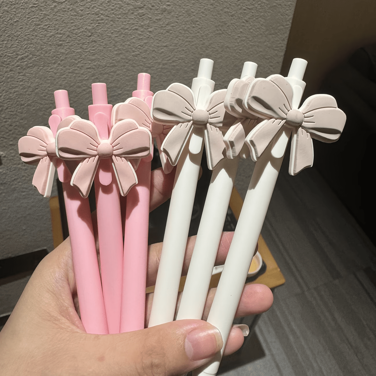 TEMU 6pcs Bow Series Themed Ballpoint Pens, Unisex, Suitable For School, Office, Journaling, And Gifts, Back-to-, Bow Sticker Pens