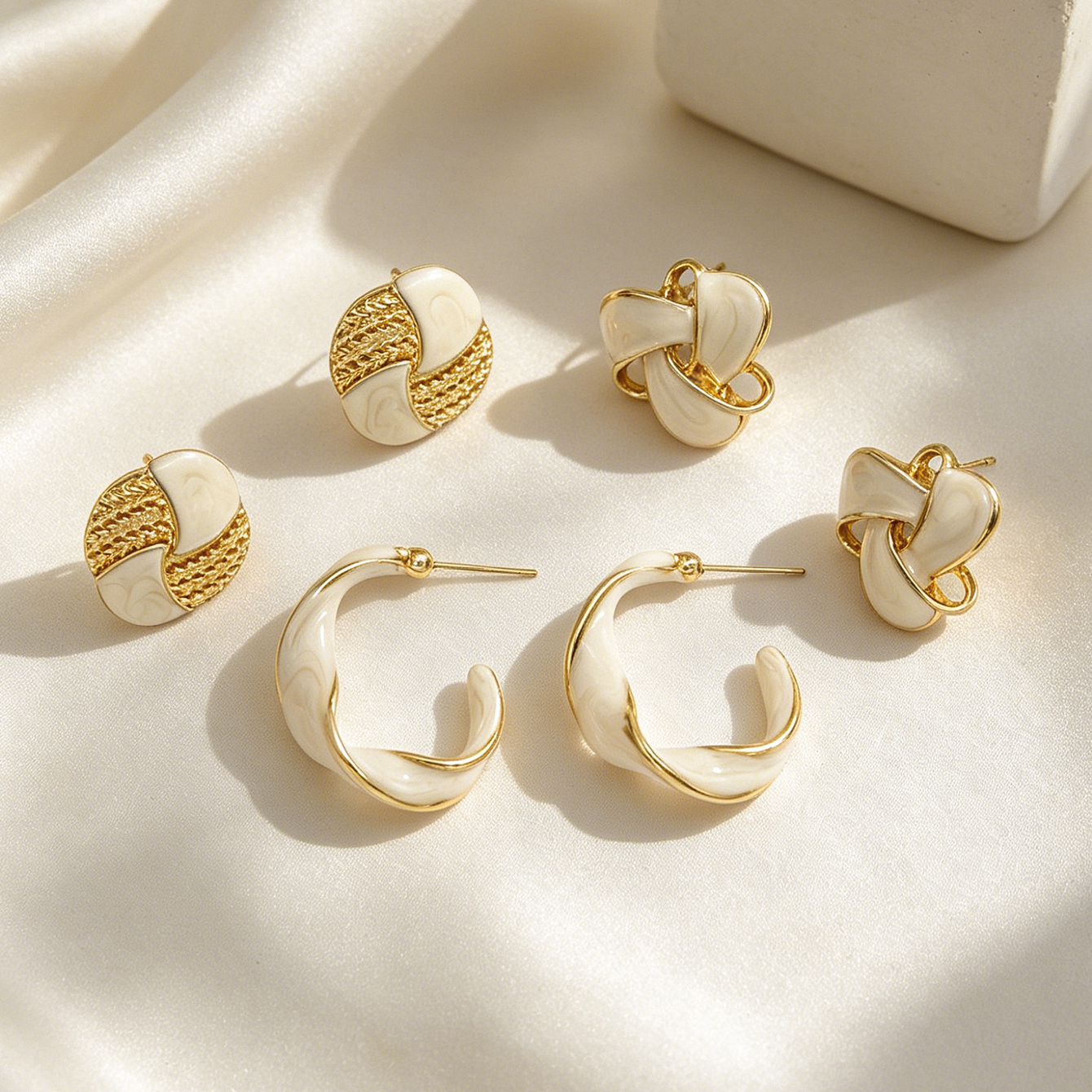 TEMU 6pcs (3 Pairs) Exquisite White Geometric Ring Flower Shaped Stud Earrings, Women's Fashion Earring Set, Retro Elegant Classic Versatile For