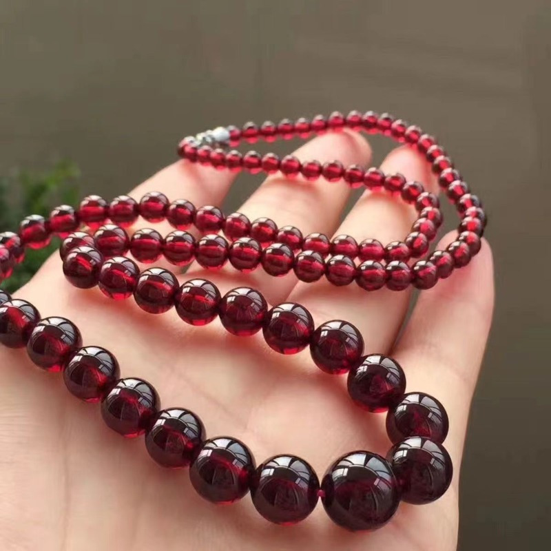TEMU Natural Garnet Bead Necklace - Suitable For , Retro Minimalist Unisex Jewelry With Natural Stone Beads, No Plating For Daily Wear, Casual Or