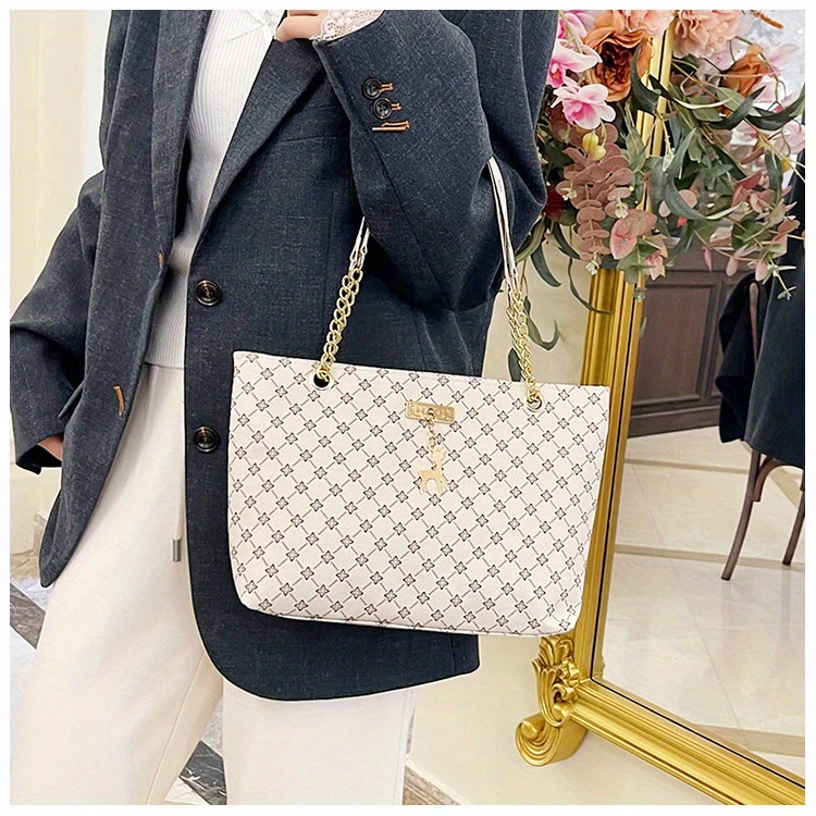 large capacity womens bag commuter retro stylish handbag shoulder bag niche tote bag details 4