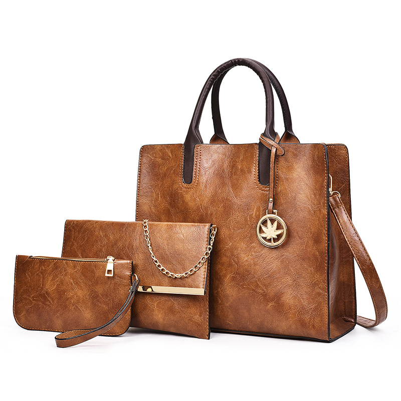 Image of Set Of 3 Women's Black Bags - Features A Large Tote And A Stylish Shoulder Bag, Suitable For Events