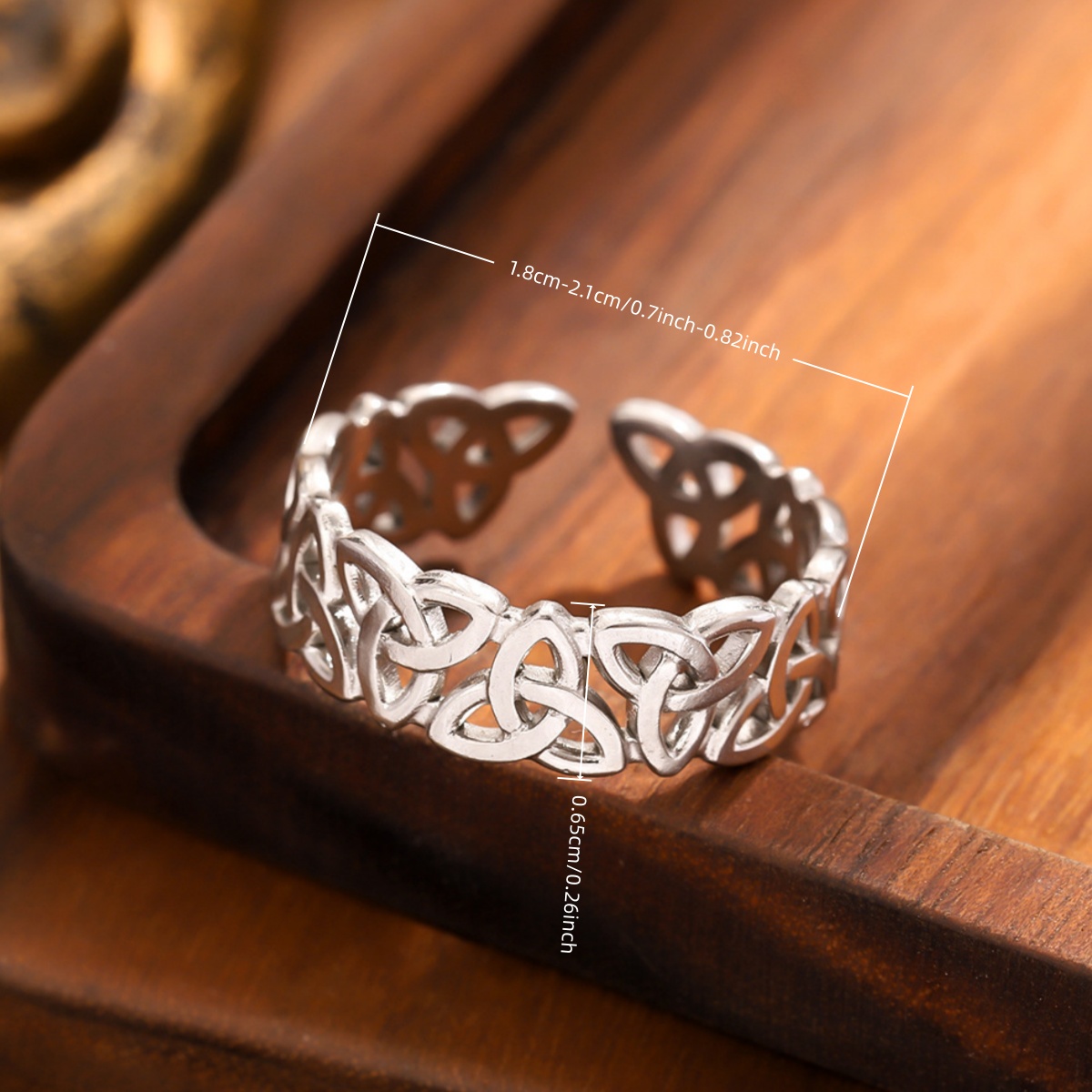 Unisex Retro Hollow Keitel Knot Adjustable Ring