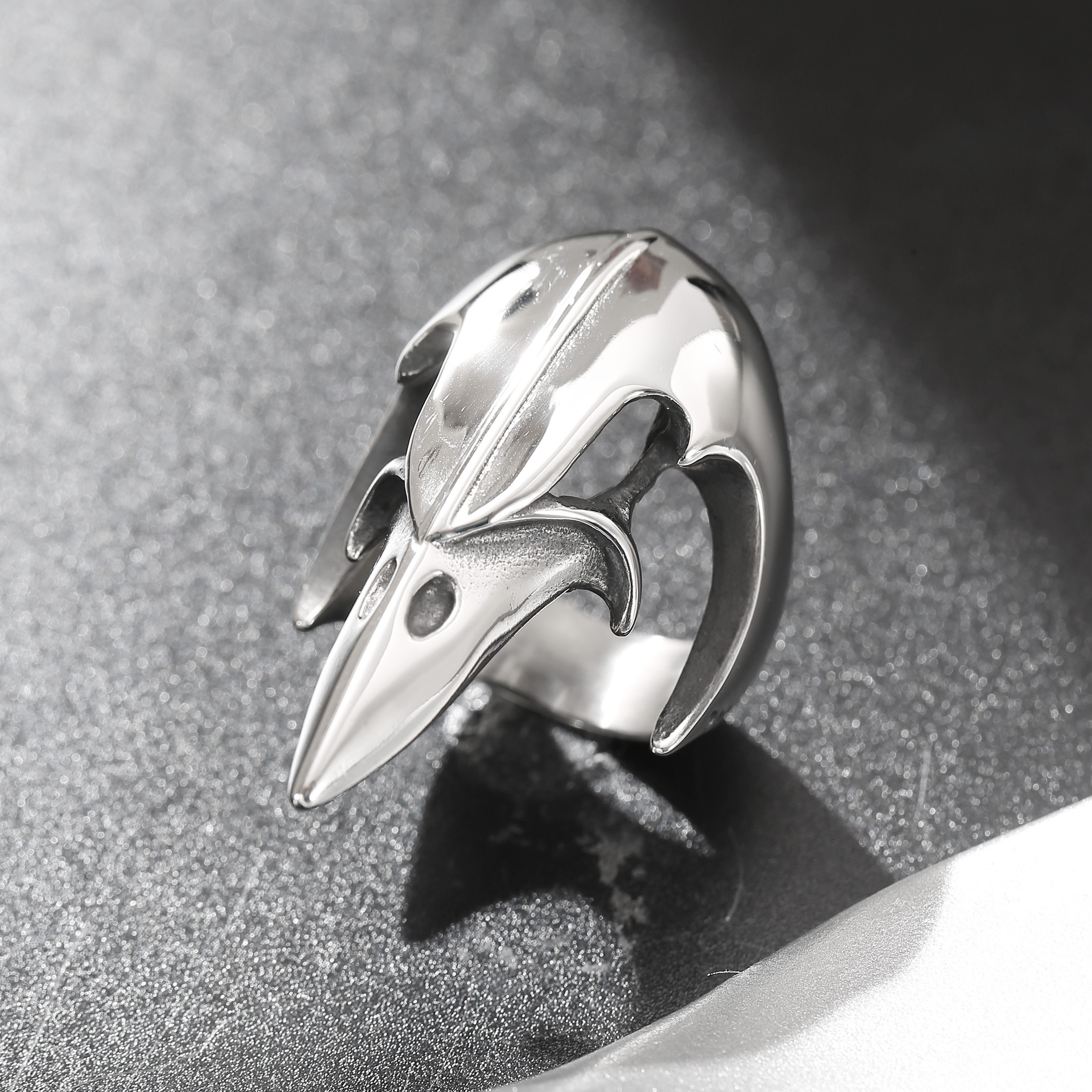 Image of Silvery Vintage Bird Beak Open 304l 304l Stainless Steel Ring For Men, Trendy Fashion Style Band, Dark Gothic Streetwear Accessory, Without Battery
