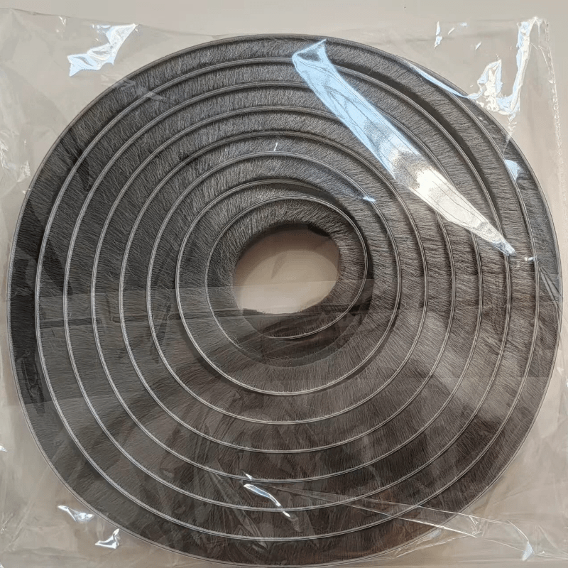 TEMU 2 Rollen 10m Tochtstrip voor Deur en Raam, Zelfklevend met Sterke Hechting, Geluiddicht, Tochtwerend