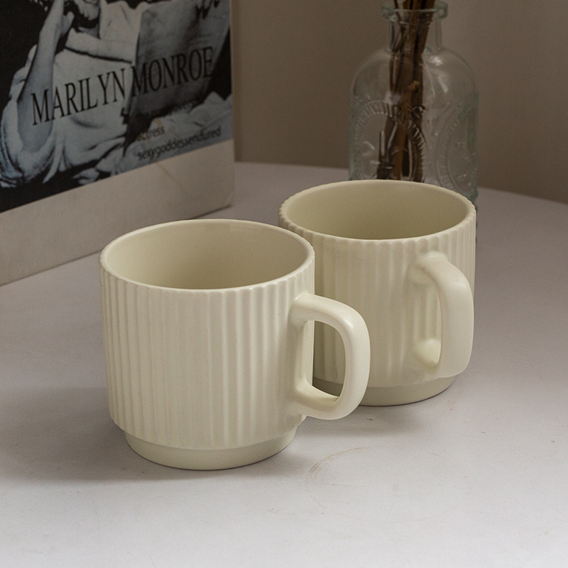 20 oz coffee cups with lids WHITE COFFEE LIDS FOR 10-20 OZ CAFE CUPS