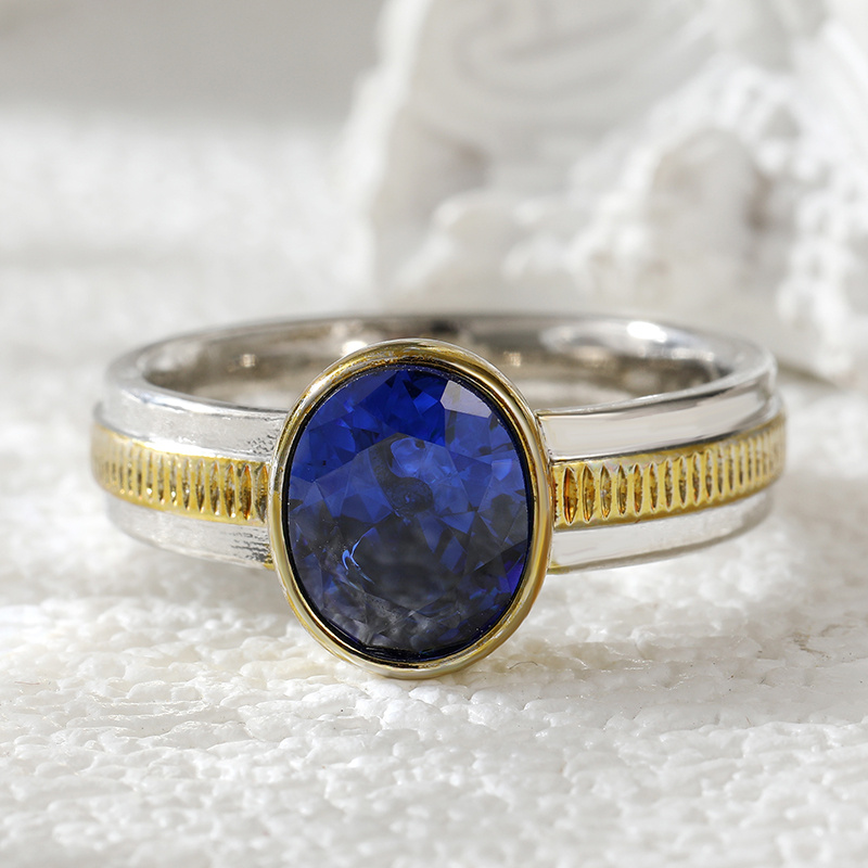 Women's Retro Minimalist Two-Tone Oval Deep Blue Synthetic Zirconia Ring