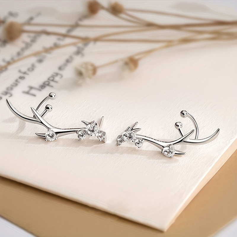 TEMU Une paire de boucles d'oreilles couronne de cerf en argent pur S925, boucles d'oreilles symétriques de haut de gamme en argent pur pour femmes,
