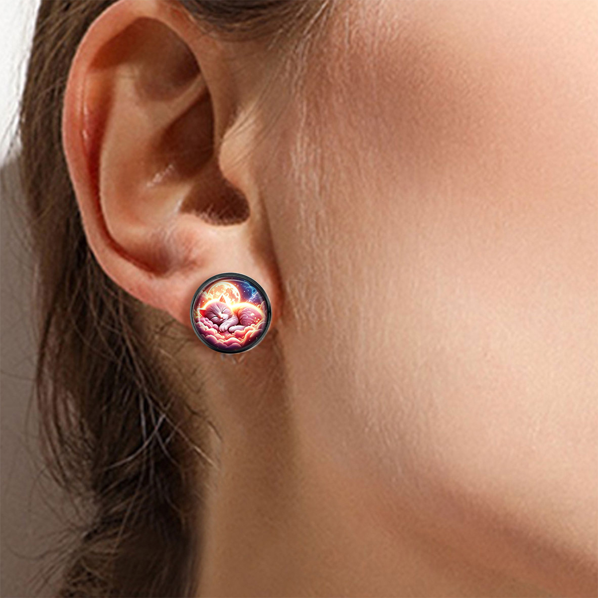 Women's Dreamy Curl Sleeping Cat Round Stud Earrings