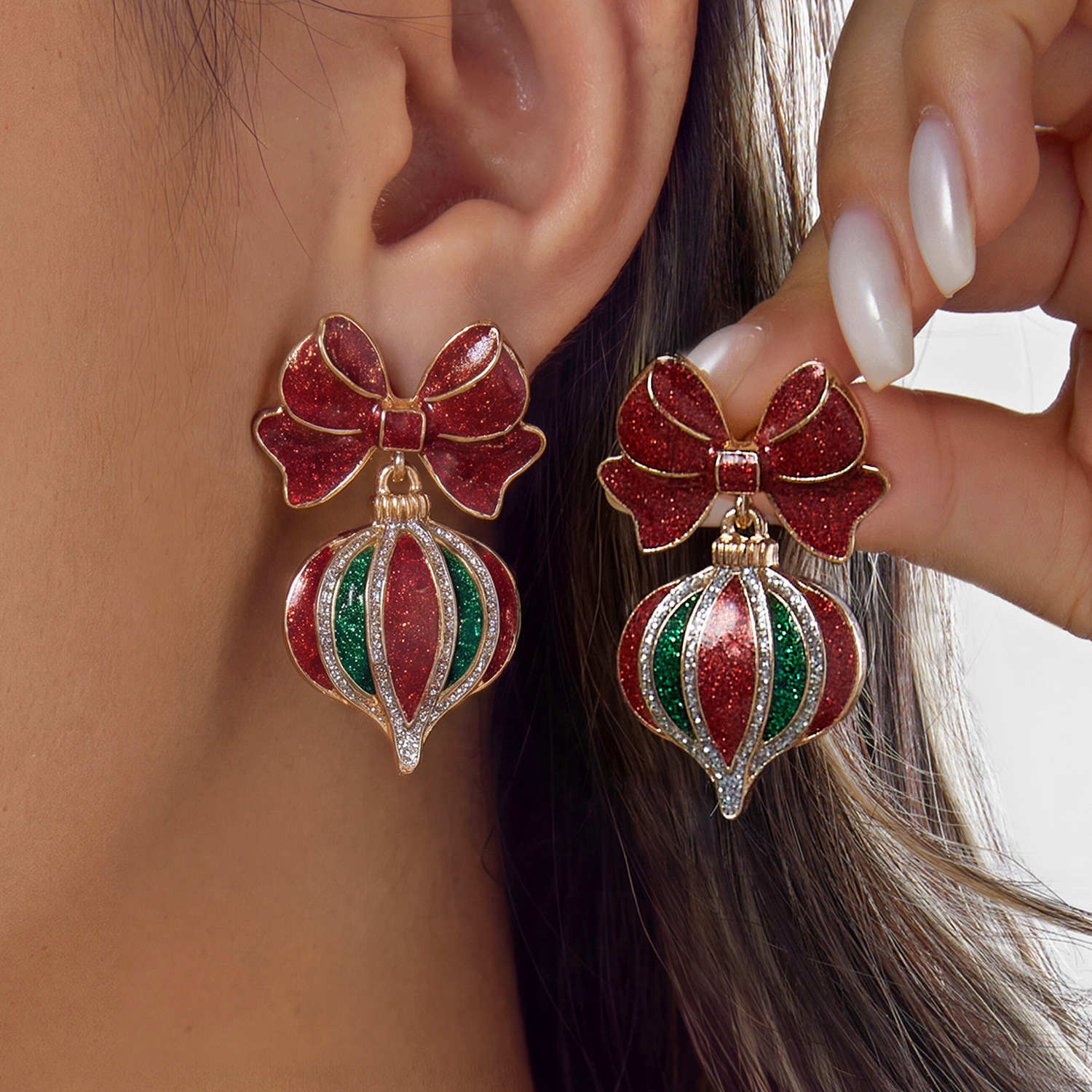 TEMU New Christmas Light Bulb Pendant Earrings, Christmas Atmosphere Earrings, Versatile Holiday Earrings, Women's Jewelry Gifts