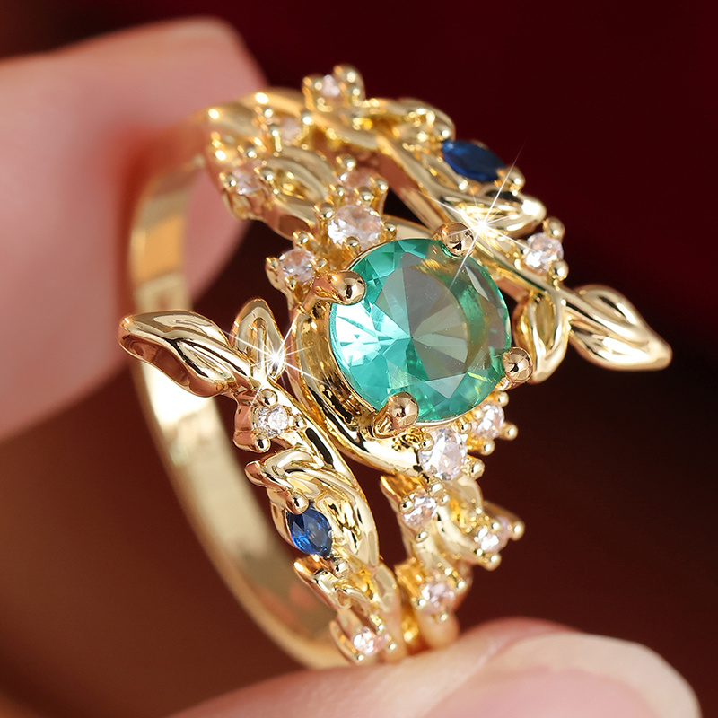 Inlaid Green Cubic Zirconia Leaf Design Ring
